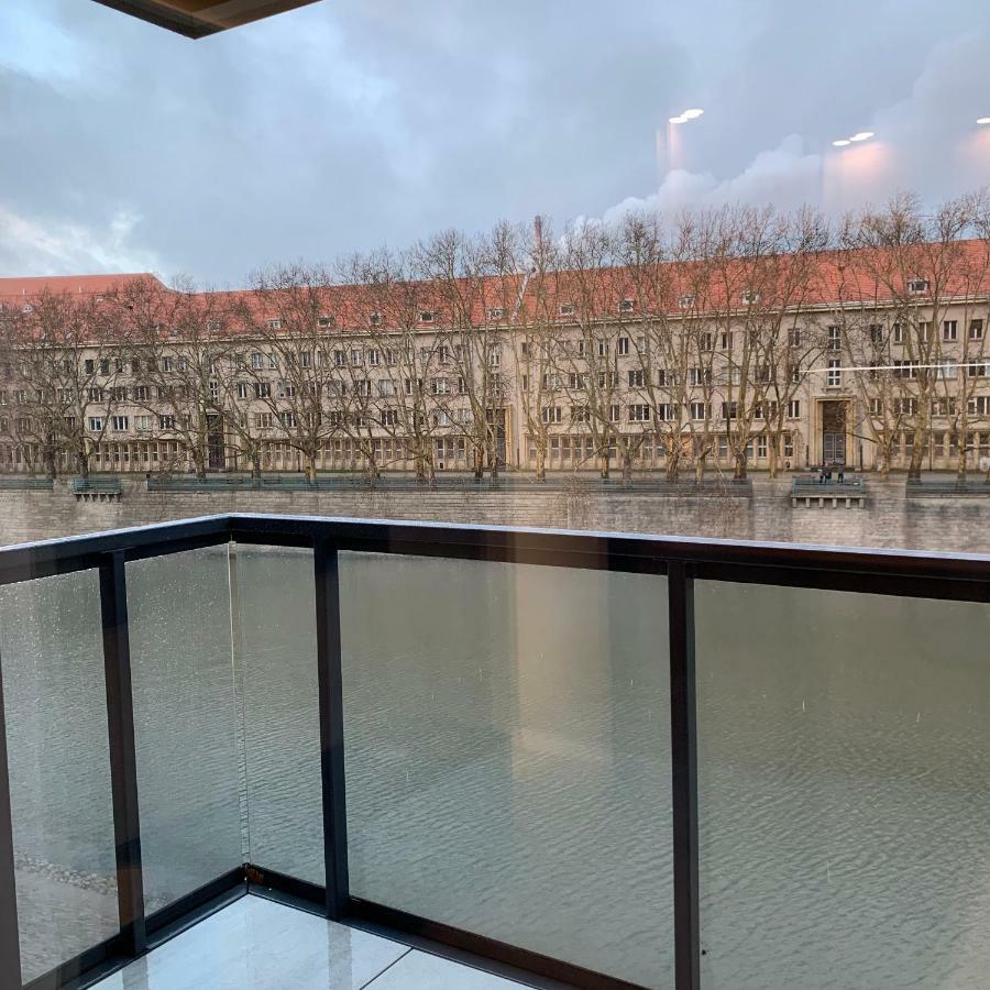 Apartament Studio Z Widokiem Na Odre Bulwary Ksiazece วรอตซวาฟ ภายนอก รูปภาพ
