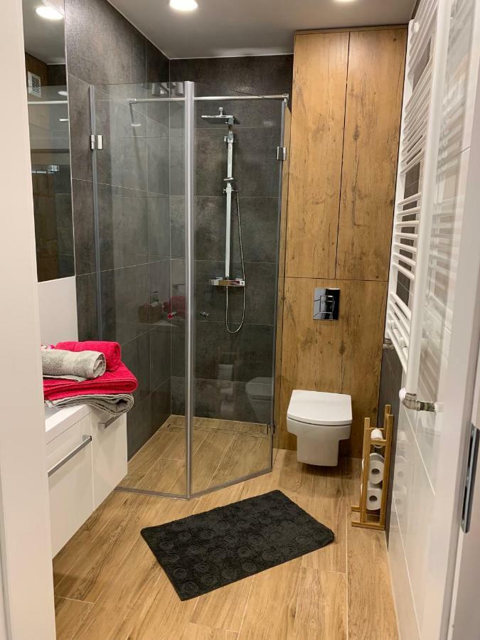 Apartament Studio Z Widokiem Na Odre Bulwary Ksiazece วรอตซวาฟ ภายนอก รูปภาพ